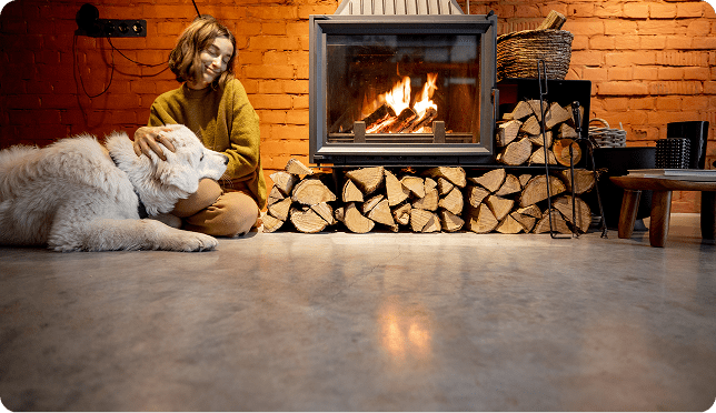 Жінка та собака